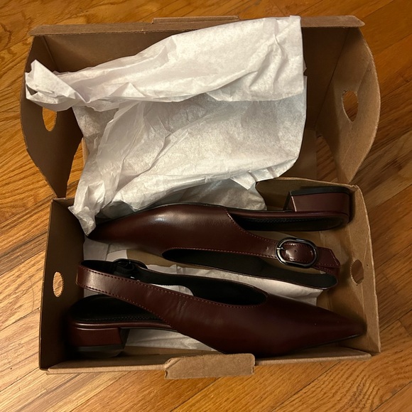 ASOS DESIGN Slingback Pointed Toe Flats - Picture 4 of 4